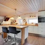 Sigfred - 1-5km From The Sea By Interhome * Hals